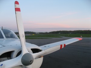 Efter tankning på Bromma Efter tankning på Bromma